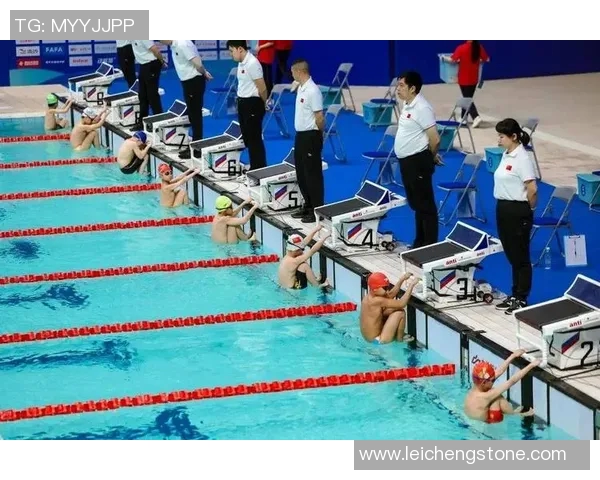 游泳比赛激烈角逐创下新纪录 中国选手表现突出勇夺多枚金牌